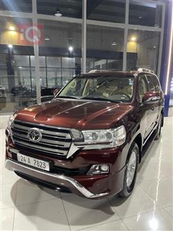 تۆیۆتا لاند کروزەر